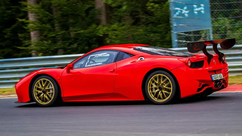 Рейтинг: самые мощные автомобили мира 2025 года