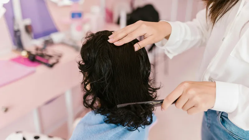 Выяснилось, когда лучше всего стричься в сентябре 2025 года