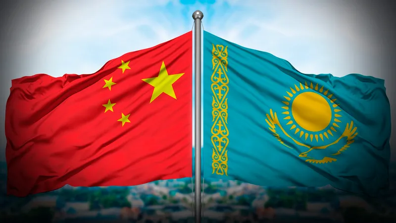 Металл, авто и агропродукция: Токаев назвал ключевые проекты с Китаем