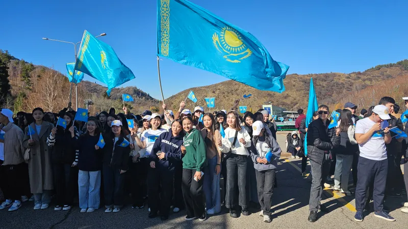 Казахстан укрепил лидерство в регионе, поднявшись в глобальном рейтинге счастья