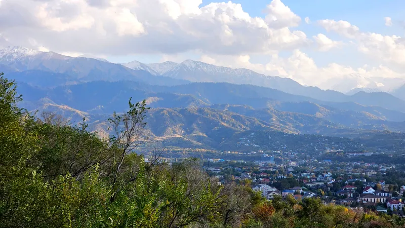 Три важнейшие земельные услуги стали проще для казахстанцев