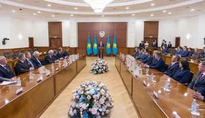 Бектенов, награждение, праздник, шахтеры, Казахстан, фото - Новости Zakon.kz от 28.08.2025 12:33