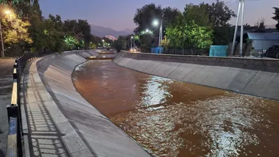 Странный цвет реки Есентай, фото - Новости Zakon.kz от 28.08.2025 20:02