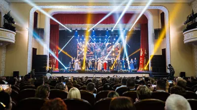 Шахтеры — гордость нации: в Караганде чествовали горняков Qarmet, фото - Новости Zakon.kz от 30.08.2025 13:14