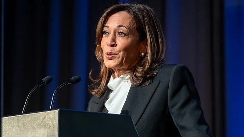 Трамп запретил секретной службе США охранять Камалу Харрис