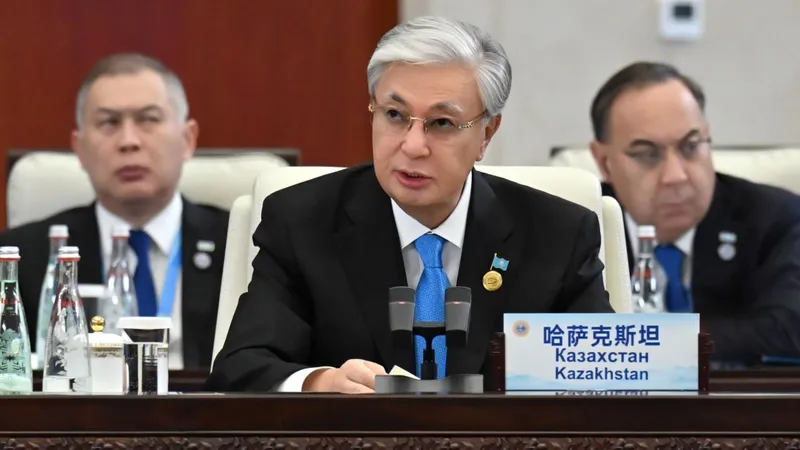Казахстан поддерживает ключевые цели ШОС – Токаев