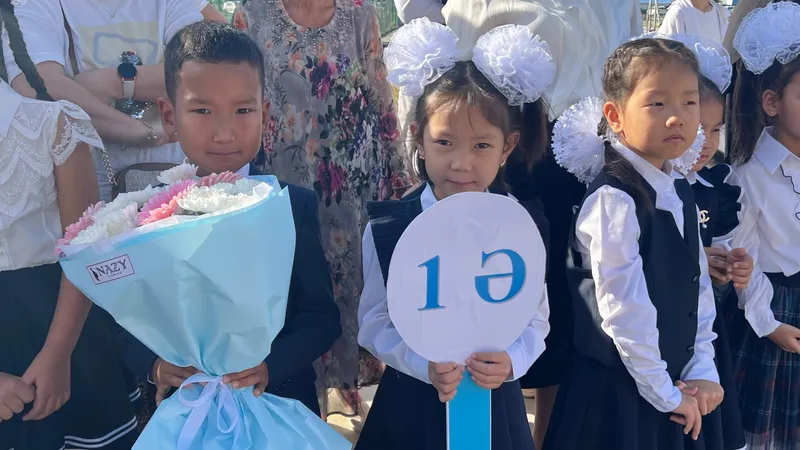 Первое сентября: как отметили День знаний в Атырау и Балхаше