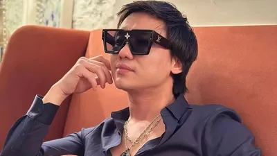 Казахстанский певец, артист, фото - Новости Zakon.kz от 03.09.2025 04:30