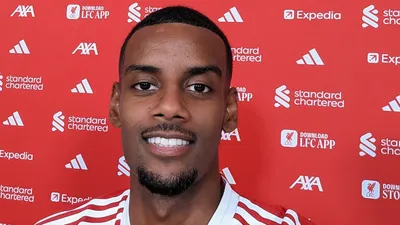 Футбол Рекордный Трансфер, фото - Новости Zakon.kz от 02.09.2025 09:49