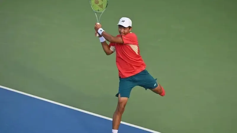 Зангар Нурланулы сотворил еще одну громкую сенсацию на юниорском US Open-2025