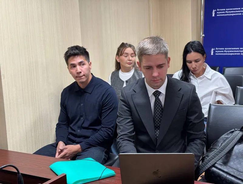 участники дела блогера, фото - Новости Zakon.kz от 05.09.2025 10:40