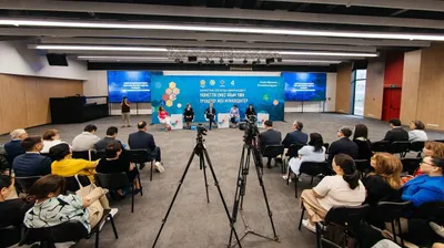 форум в Атырау, фото - Новости Zakon.kz от 05.09.2025 20:29