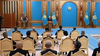 президент РК Касым-Жомарт Токаев, награждение, фото - Новости Zakon.kz от 05.09.2025 13:03
