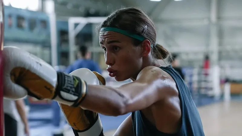 Алматинская боксерша прославила Казахстан на World Boxing