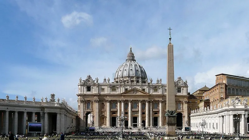 Ватикан готовится канонизировать лондонского подростка