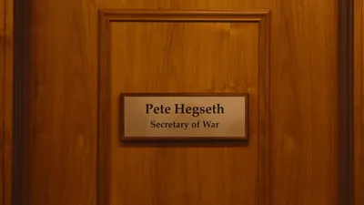 табличка, фото - Новости Zakon.kz от 06.09.2025 11:37