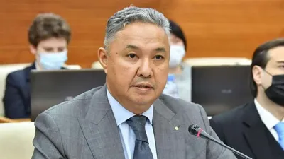 Азат Перуашев опубликовал заявление партии Ак жол по Посланию президента, фото - Новости Zakon.kz от 08.09.2025 18:45