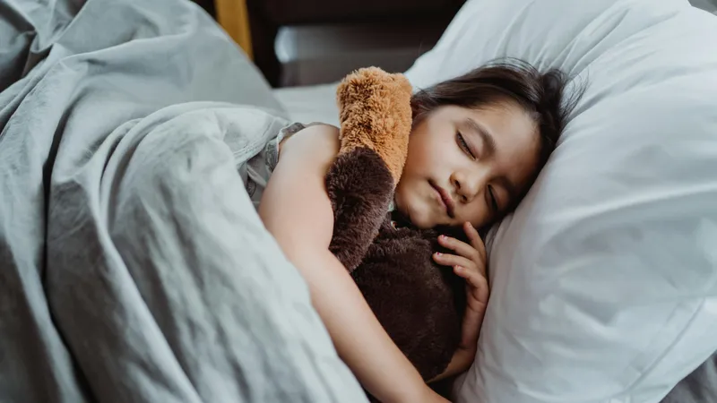 Школьники не высыпаются: чем это грозит и как помочь