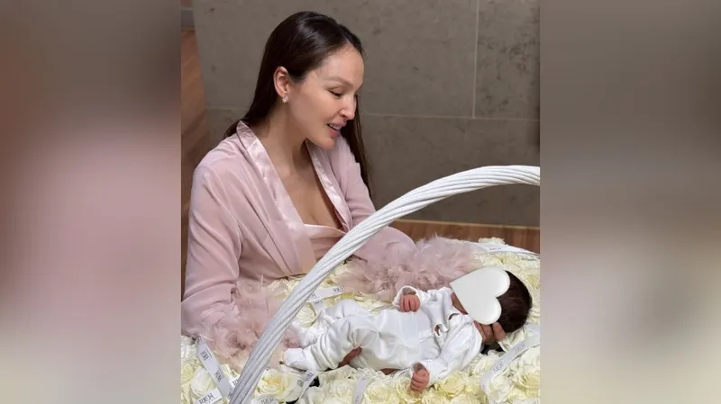 Жена Кайрата Нуртаса показала первые кадры фотосессии пятого ребенка