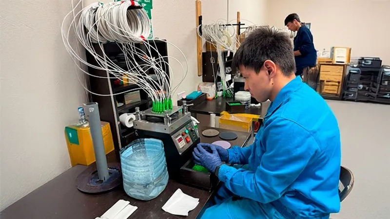 АО "Казахтелеком" и Атырауский кабельный завод укрепляют партнерство для развития оптоволоконной сети в РК