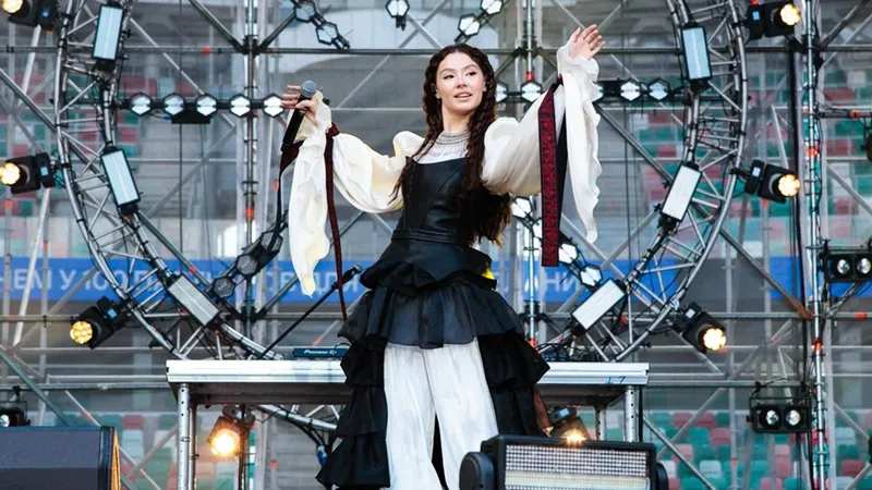 Ay Yola похвасталась успехами новой песни UGEZ