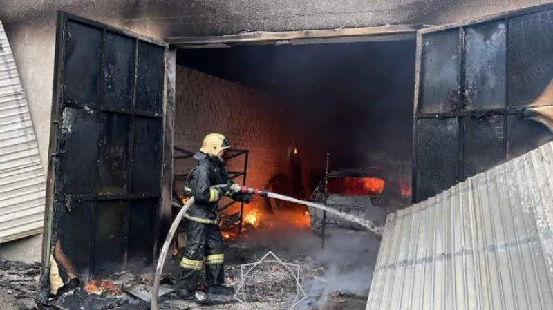 Казахстанец сжег несколько авто и избежал наказания