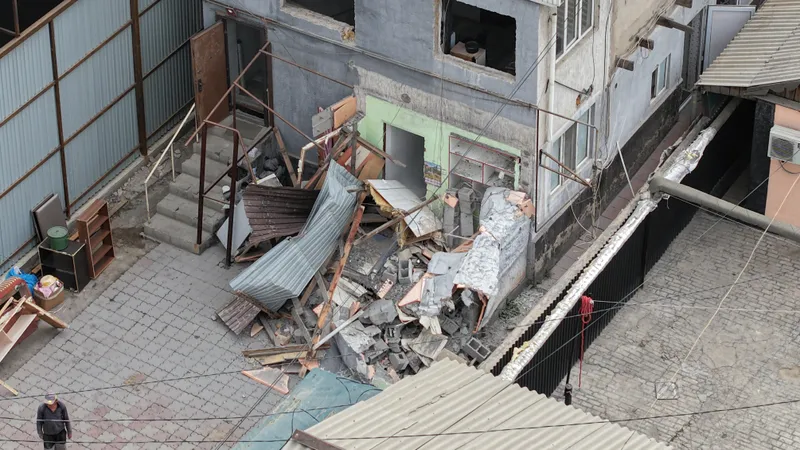 Банный комплекс сносят в Алматы