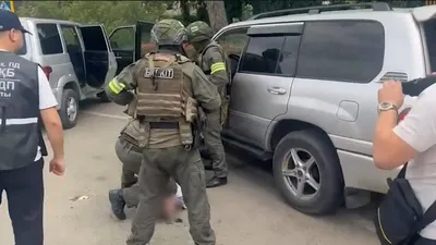 Алматы, силовики, наркопреступность, кадры задержания,, фото - Новости Zakon.kz от 10.09.2025 11:08