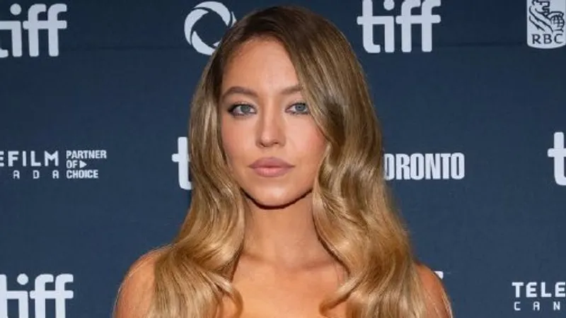 Сидни Суини сыграла чемпионку мира по боксу