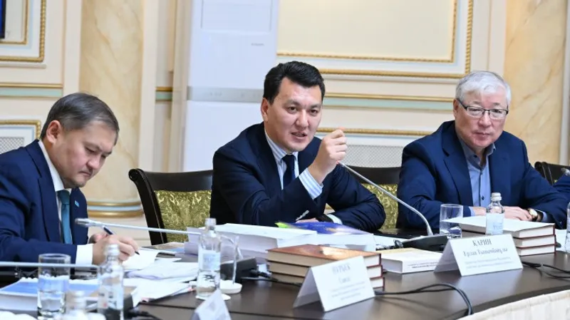 Редакционная коллегия утвердила второй том "Истории Казахстана" для дальнейшей подготовки к изданию