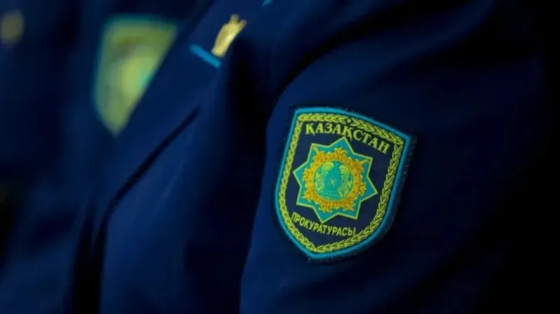 Сотрудника прокуратуры Павлодарской области подозревают в мошенничестве