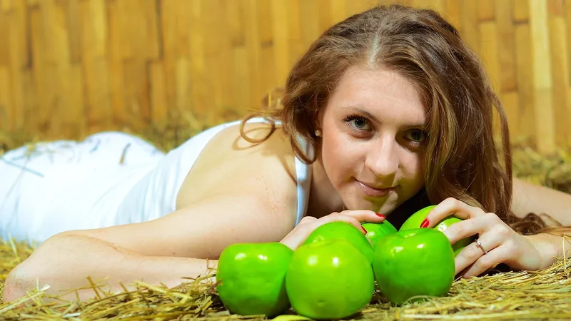 Полезные продукты и привычки для продления молодости: секреты женского здоровья