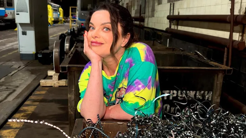 "Как живая": Тарзан показал новую картину с Наташей Королёвой