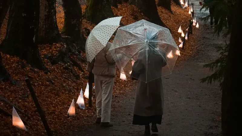 Резкое похолодание до 0°С, ливни и град надвигаются на Казахстан