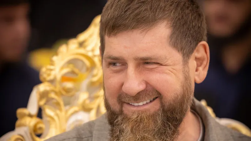 Кадыров прокомментировал решение старшей дочери уйти из политики