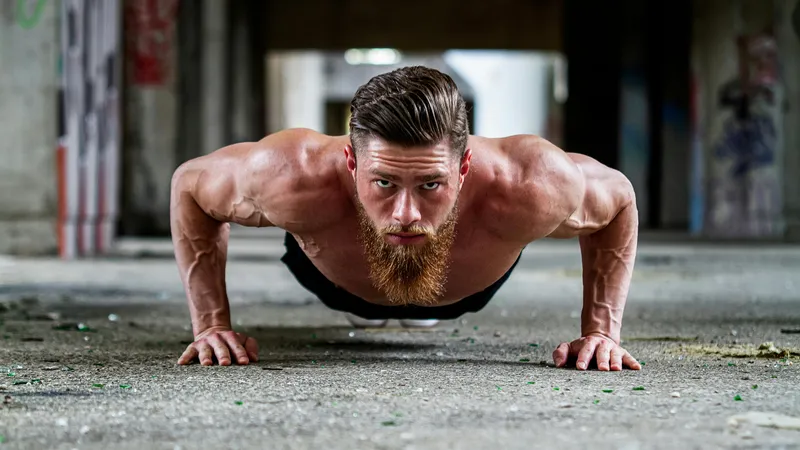 Дерматолог рассказала, чем опасны поцелуи с бородатым мужчиной