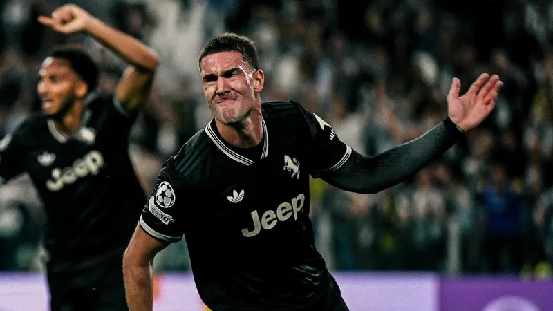 "Ювентус" забил два гола на последних секундах и ушел от поражения с "Боруссией"