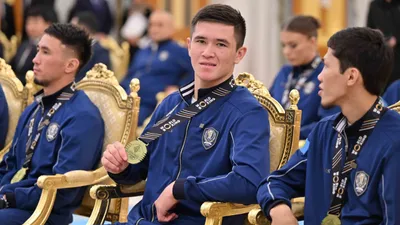 встреча с президентом, фото - Новости Zakon.kz от 18.09.2025 18:23