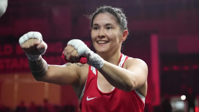 Сильнейшая боксерша Казахстана прокомментировала слухи о замужестве за иностранцем