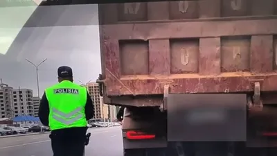 грузовик, фото - Новости Zakon.kz от 21.09.2025 17:26