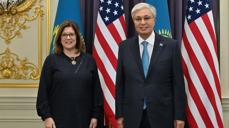 Токаев обсудил увеличение двустороннего товарооборота между Казахстаном и США