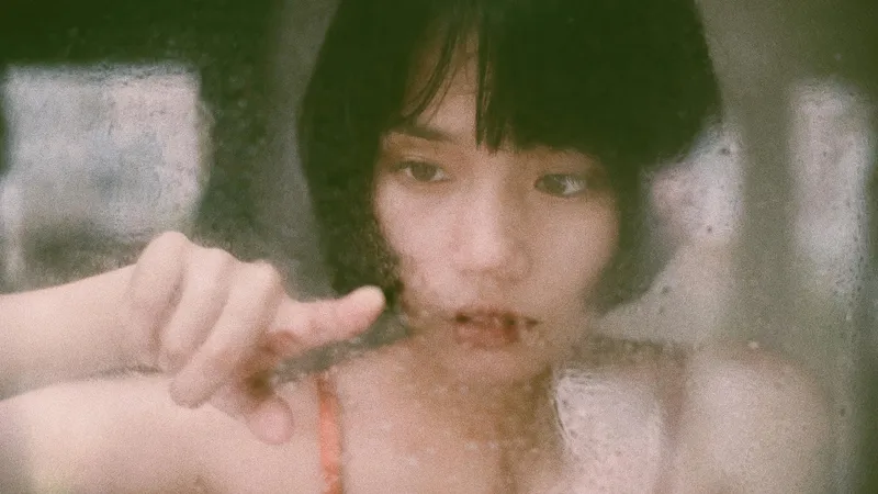 В Китае создали стекло, способное заменить утраченные человеческие кости