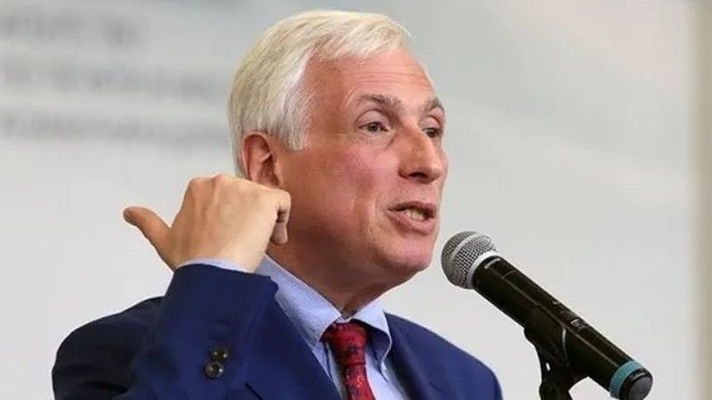 Леонид Млечин: Президент Токаев умеет вдохновлять