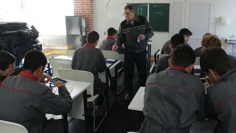 В Костанайской области успешно готовят будущих специалистов рабочих специальностей