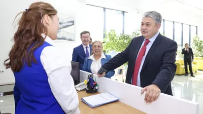 Кошербаев посетил соцобъекты Шымкента, фото - Новости Zakon.kz от 24.09.2025 20:55