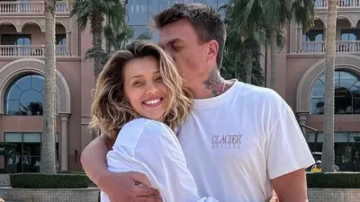 телеведущая, актриса и блогер Регина Тодоренко, певец Влад Топалов, фото - Новости Zakon.kz от 25.09.2025 15:01