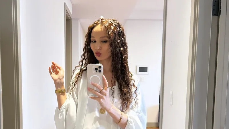 Дочь Жулдыз Абдукаримовой получила имя в честь исторической личности