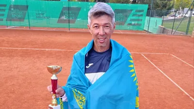 Куандык Шынасилов завоевал "золото" ЧМ по теннису среди журналистов, фото - Новости Zakon.kz от 26.09.2025 22:22