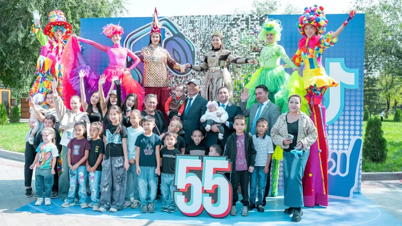 30-метровый пирог и спортивные баталии: Конаев отметил 55-летие