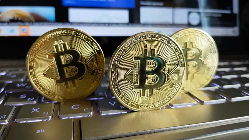 Как поменялись цены популярных криптовалют 28 сентября